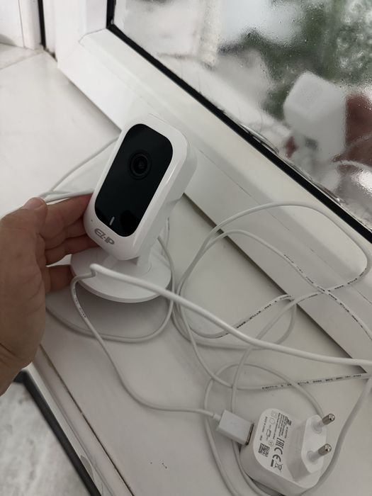 EZ-IP C1A1WP — Wi-Fi IP-камера для помещения.