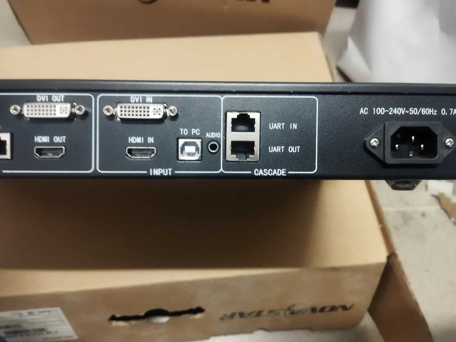 Контроллер Novastar MCTRL660 для светодиодного экрана, 	DVI, HDMI UART
