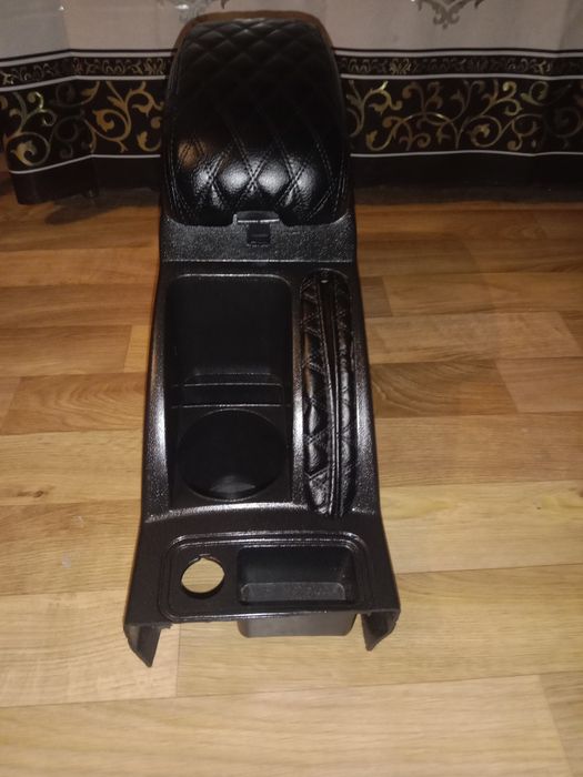 Подлокотник продам