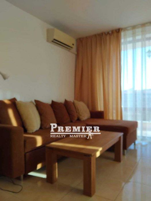 Продава се Двустаен апартамент в к.к. Слънчев бряг - 56 кв.м за 670 €/кв.м - Снимка #1