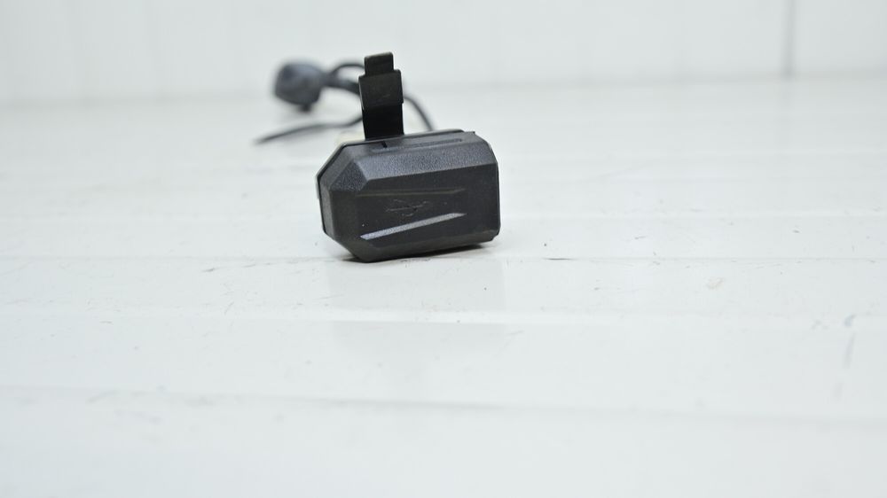 Honda CRF 1100 L Africa Twin  20 - 23 Port USB