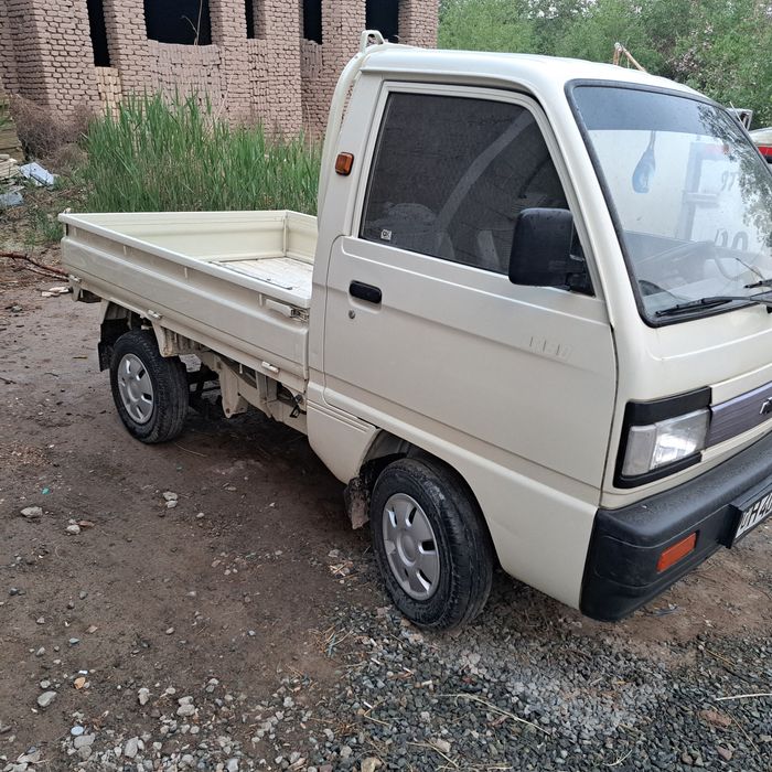 Chevrolet Labo 2016 — 2