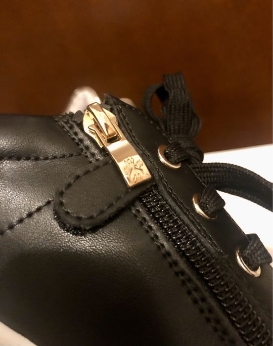 Patrizia Pepe сникърси, 39 номер