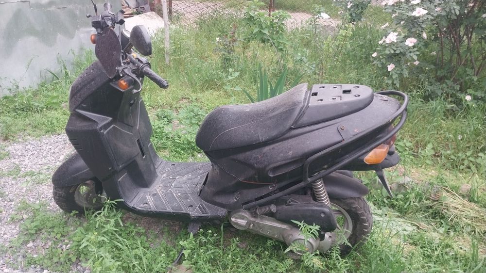 Скутер двухтактный даелим