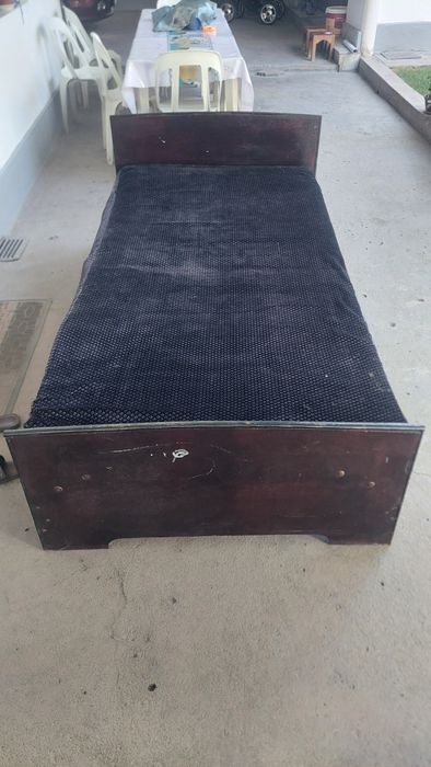 Продам кровать 2/1.