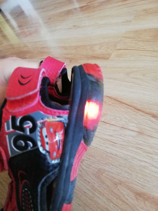 Светещи Сандали McQueen номер 27
