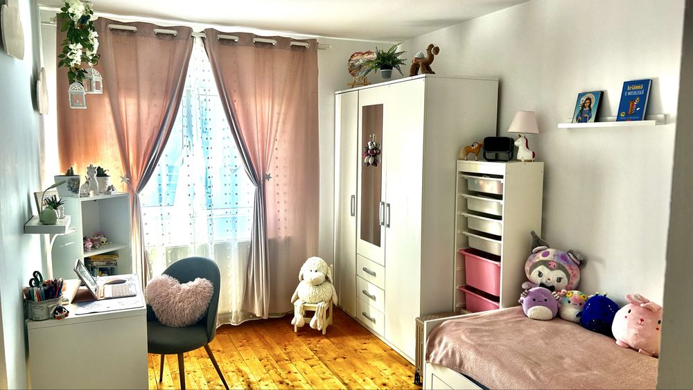 Vând apartament spațios P+M, 76 mp, Ghimbav