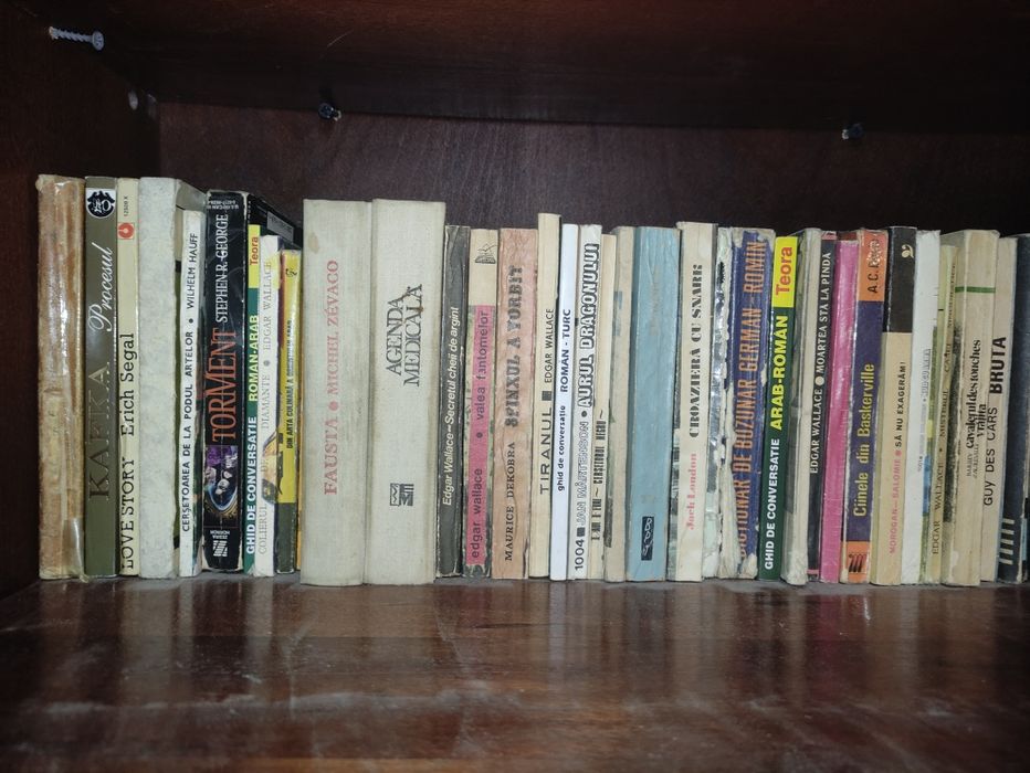 Cărți pentru toți