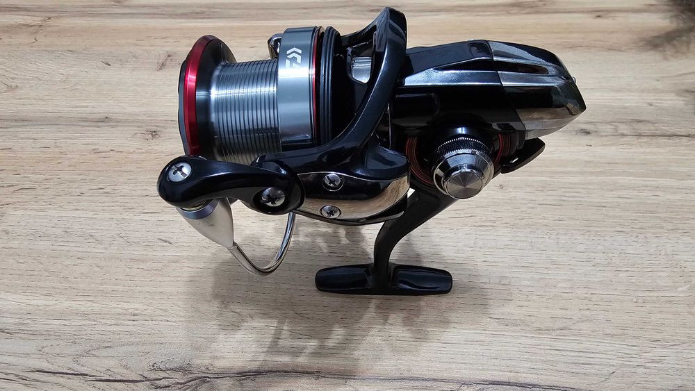Mulineta Daiwa Cast'Izm 25QDA