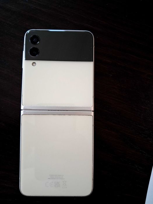 Мото g53  galaxy a25. Galaxy z flip 3