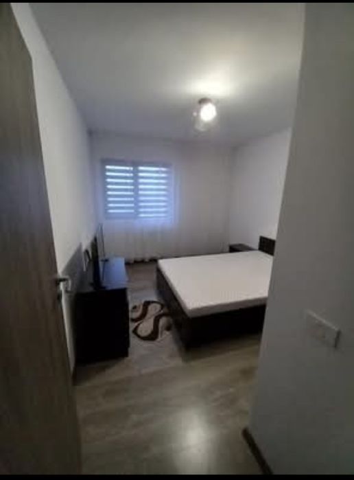 Inchiriez apartament 3 camere Militari Residence