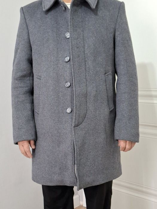 Пальто сатылымда