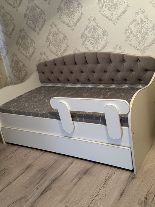 Продам кровать в отличном состоянии