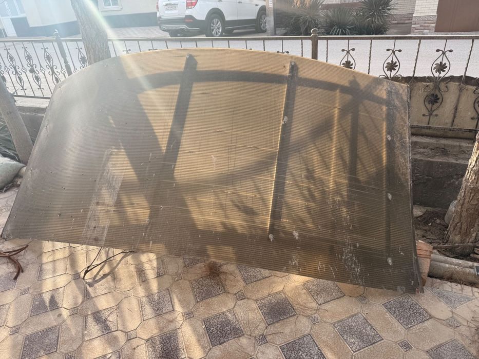 Навесы козирки от снега дождя и солнце. 2 шт