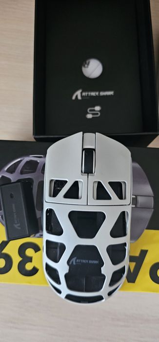 Мышь Attack shark R3