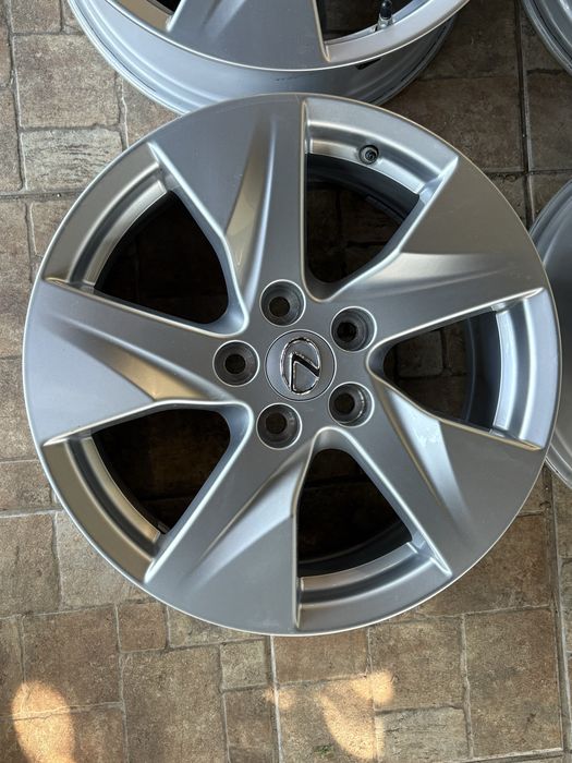 Оригинални джанти Lexus / Toyota 17" 5х114.3