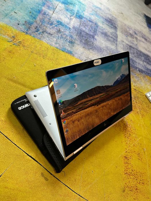 Laptop Hp Elitebook x360 1030 g2, impecabil, se face tableta
