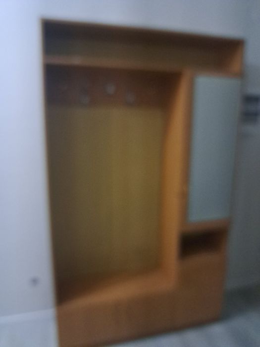 Шкаф прихожка в хорошем состоянии
