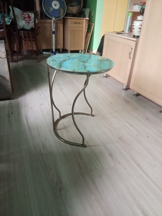 Столик чайный журнальный