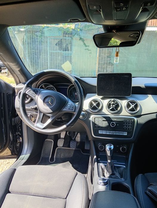 Vand Mercedes CLA 180