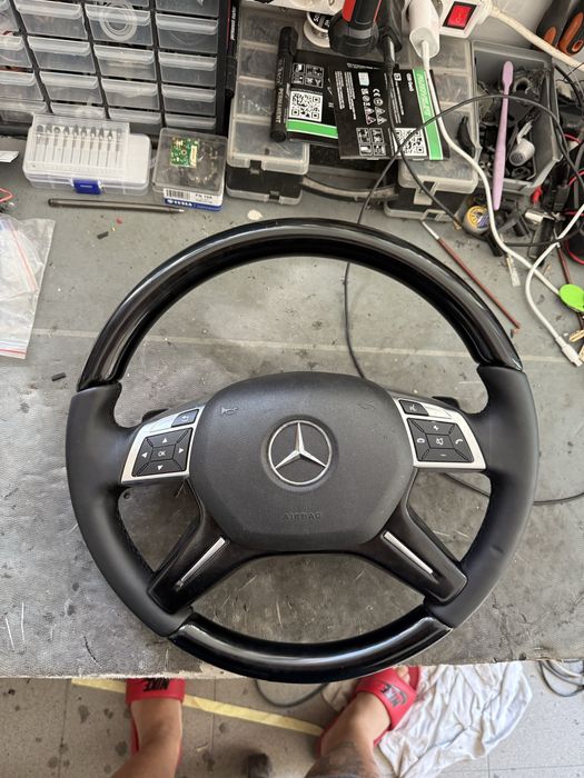 Волан мерцедес амг