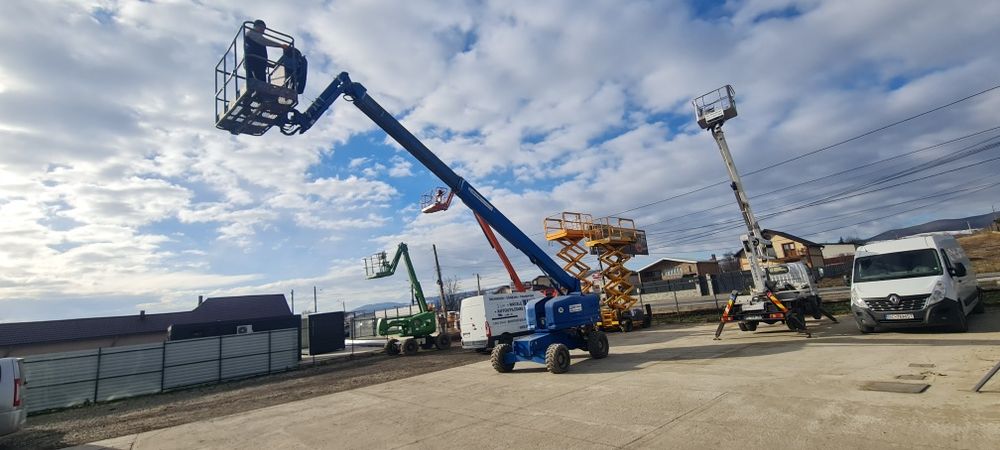 Nacela diesel  cu brat Genie