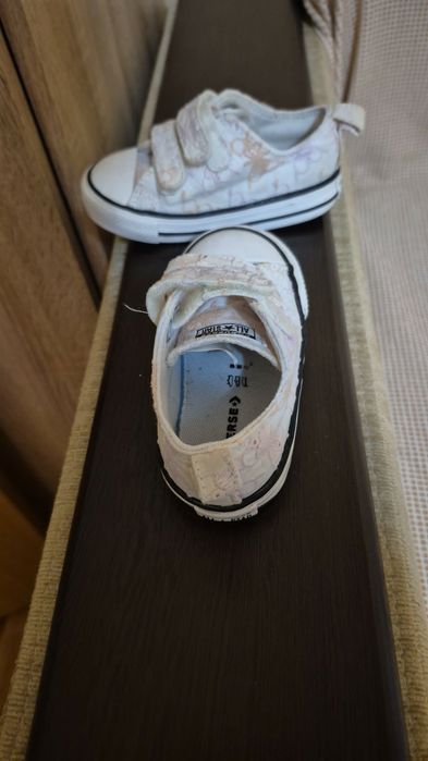 Teniși Converse fete! Mărimea 22