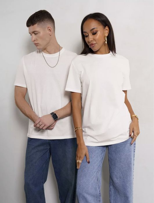 Базовые футболки из 100% хлопка наличии Flora Textile