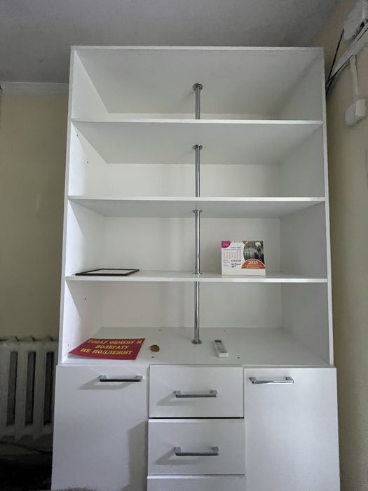 Медицинский шкаф для аптеки