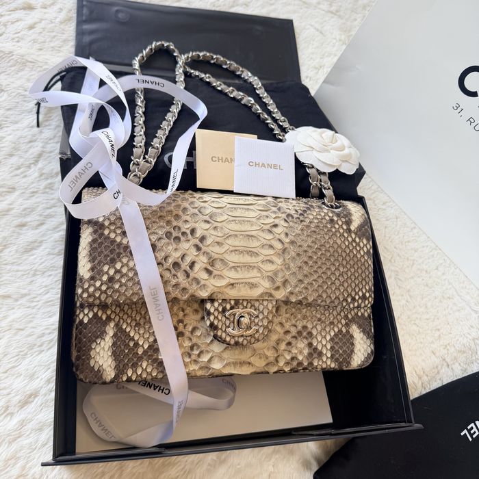 Chanel geanta piele naturală