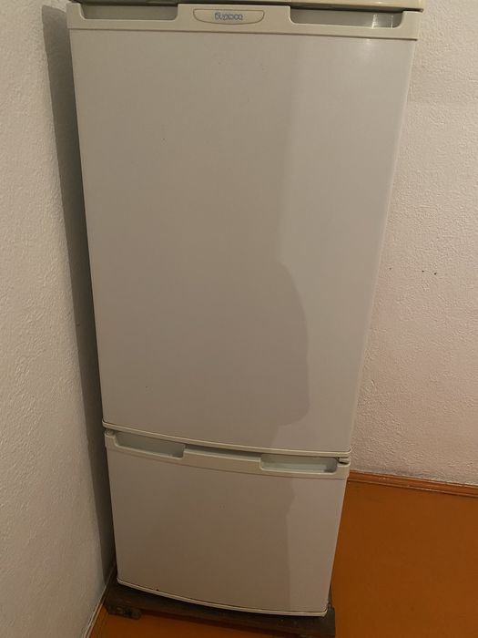 Продам холодильник, хорошом  состоянии