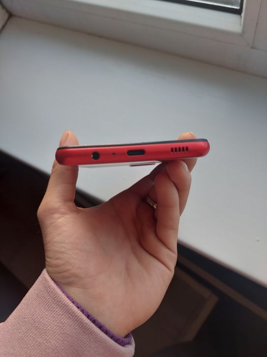 Самсунг а 12 ...