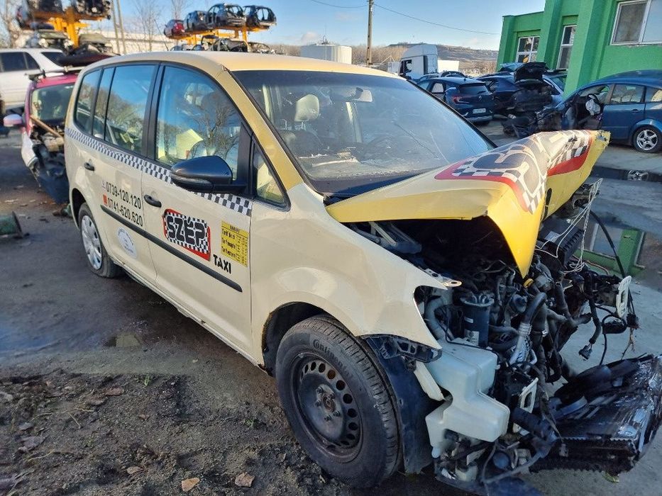 bara armatura spate stop stanga dreapta fete usi plafon termoflot racitor usa portiera stanga dreapta fata spate VW Touran facelift motor 2.0tdi dezmembrez