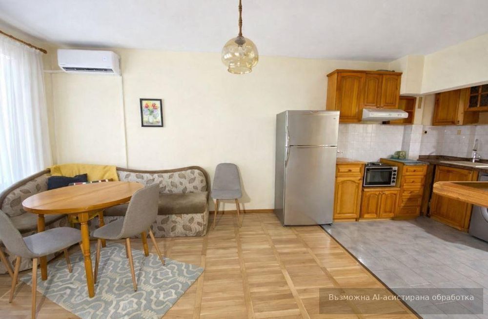 Тристаен апартамент в района на Окръжна болница!