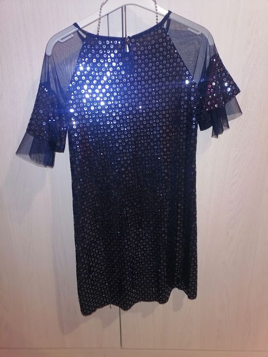 Нарядное платье для девочки