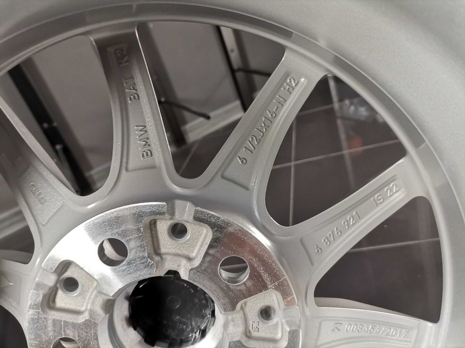 НОВО 16" Зимен К-т Джанти BMW Style 774 Гуми Датчици G20 G21 G22 G23