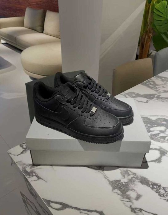 Adidasi Nike AirForce 1 Low Top Black