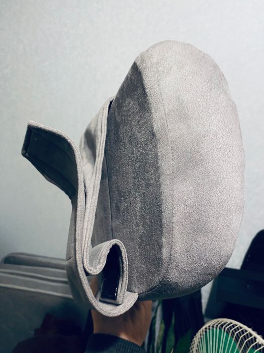 Подушка в автомобиль