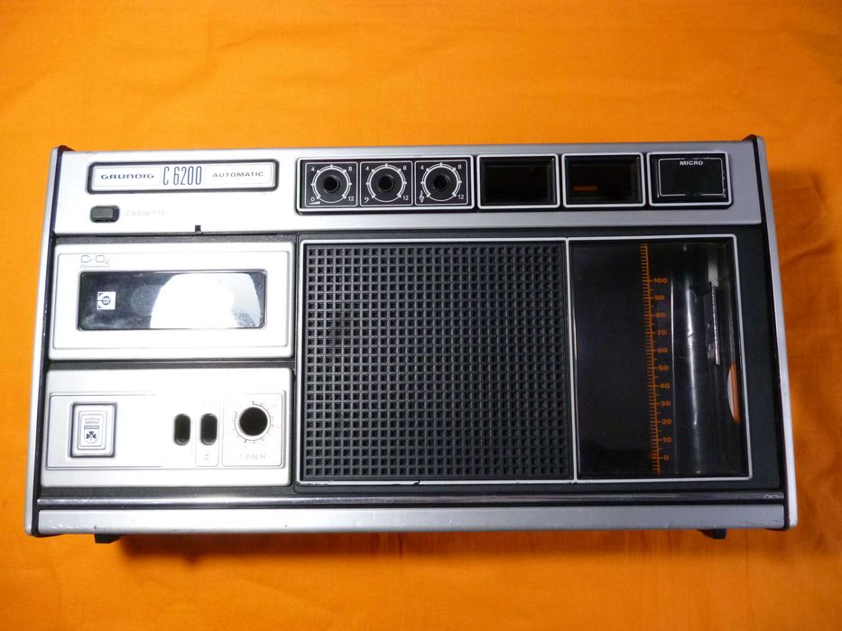 Dezmembrat radio casetofon Grundig C6200 piese schimb diverse