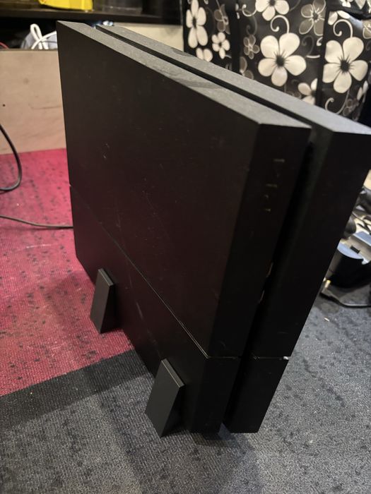 Ps4 продам полный корлект