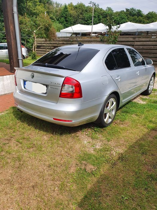 Vând Skoda Octavia 2