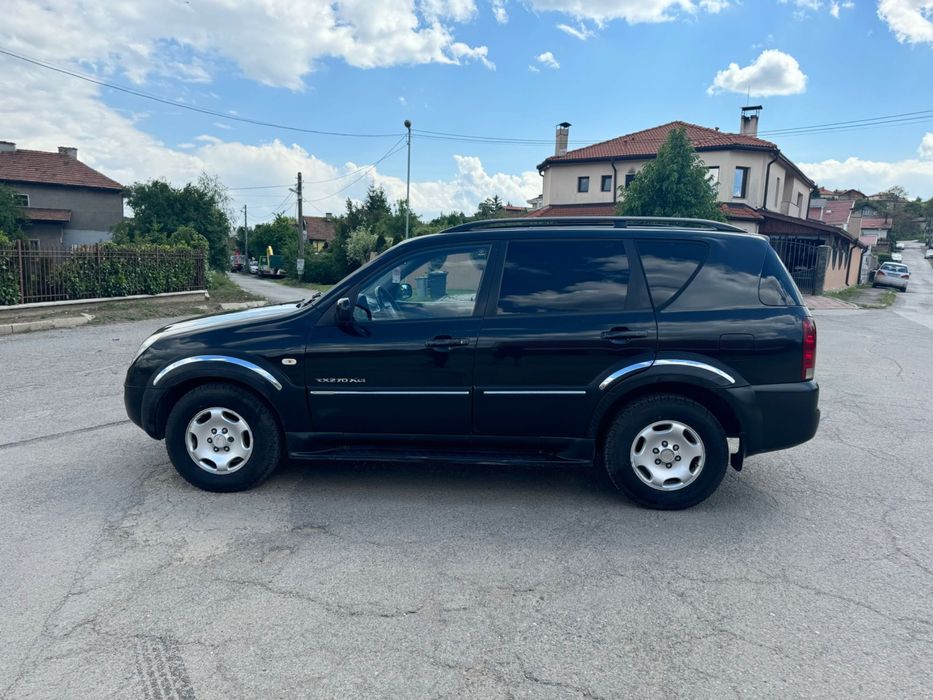 Sangyong rexton 2.7