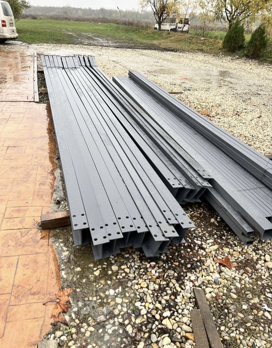 Vand structura metalica se poate oferi si montajul