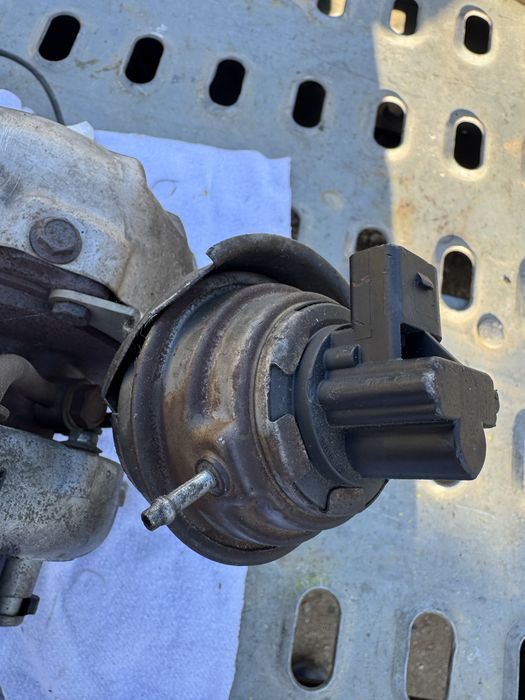Turbo turbina turbosuflanta vw passat b6 skoda seat audi 2.0 BMR BMN