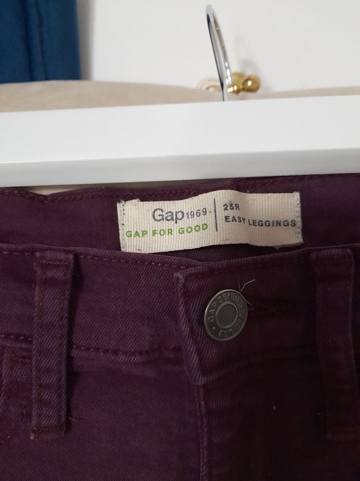 Blugi GAP visinii cu rupturi talie inalta skinny marimea XS