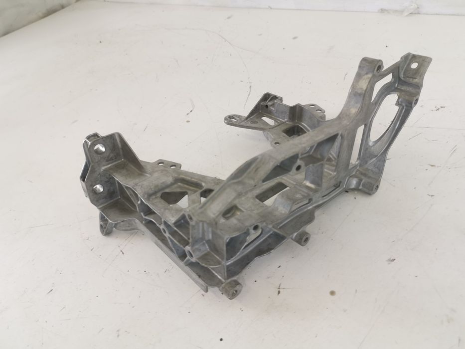 Ляв преден фар Държач / Лев преден фар Държач Mercedes-Benz C-Class W2