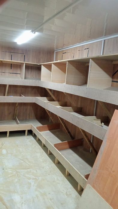 Киоска продаются срочно  .ТОрг уместен