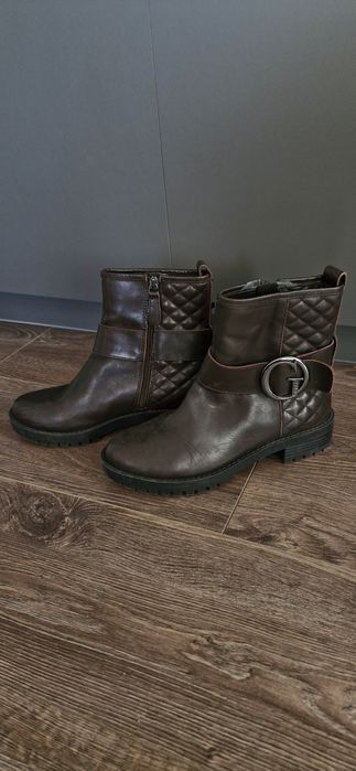 Оригинални боти Guess 38
