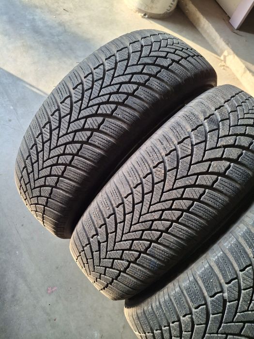 4 Anvelope m+s 185 65 r16 Bridgestone