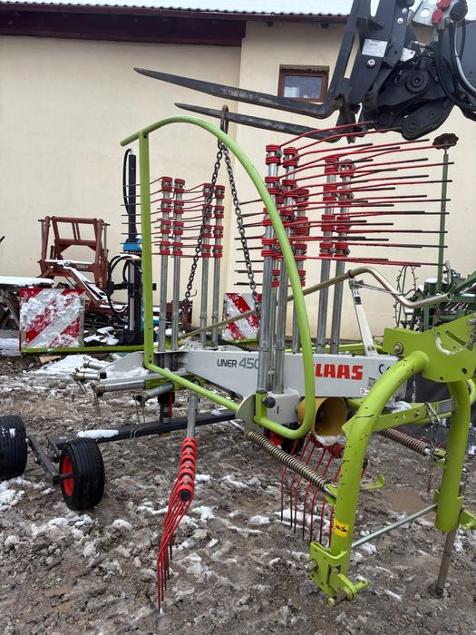 Grebla adunat claas liner 450 in baie de ulei